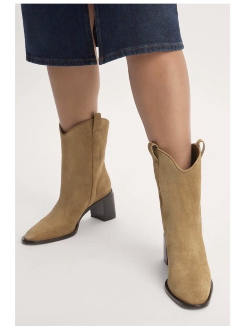Everlane $298 The Outlaw Suede Cowboy Western Boot in Sand Size 6.5M